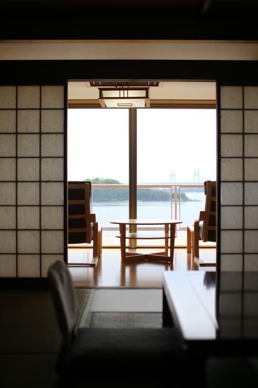 鹫羽山下电酒店 仓敷 客房 照片